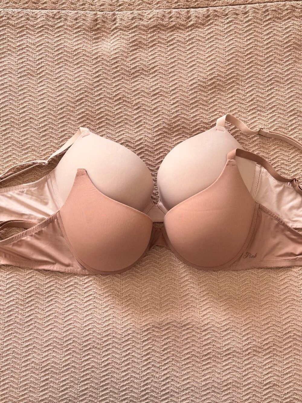 Victoria's Secret PINK Wear Everywhere Super Push-Up Bras 38D Set of 2 Nude
